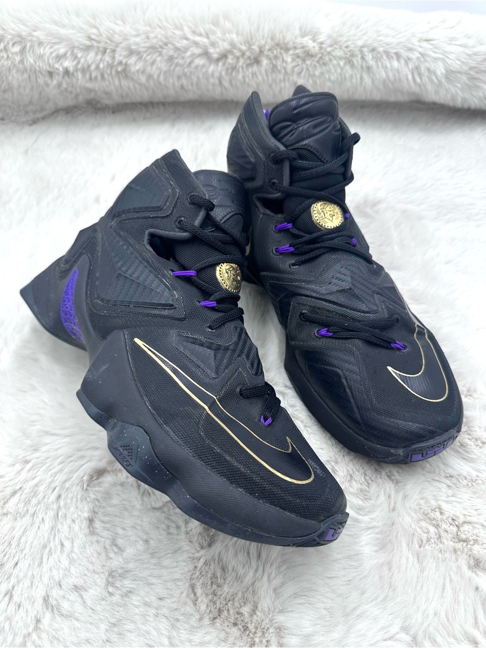 Nike LeBron 13 XIII Pot of Gold Black Purple Baske men size 9